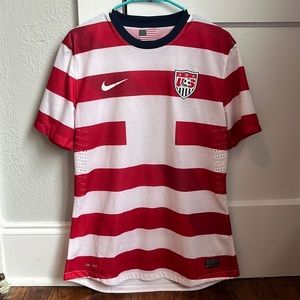 USA Mens National Soccer Team Authentic Waldo Jersey size large